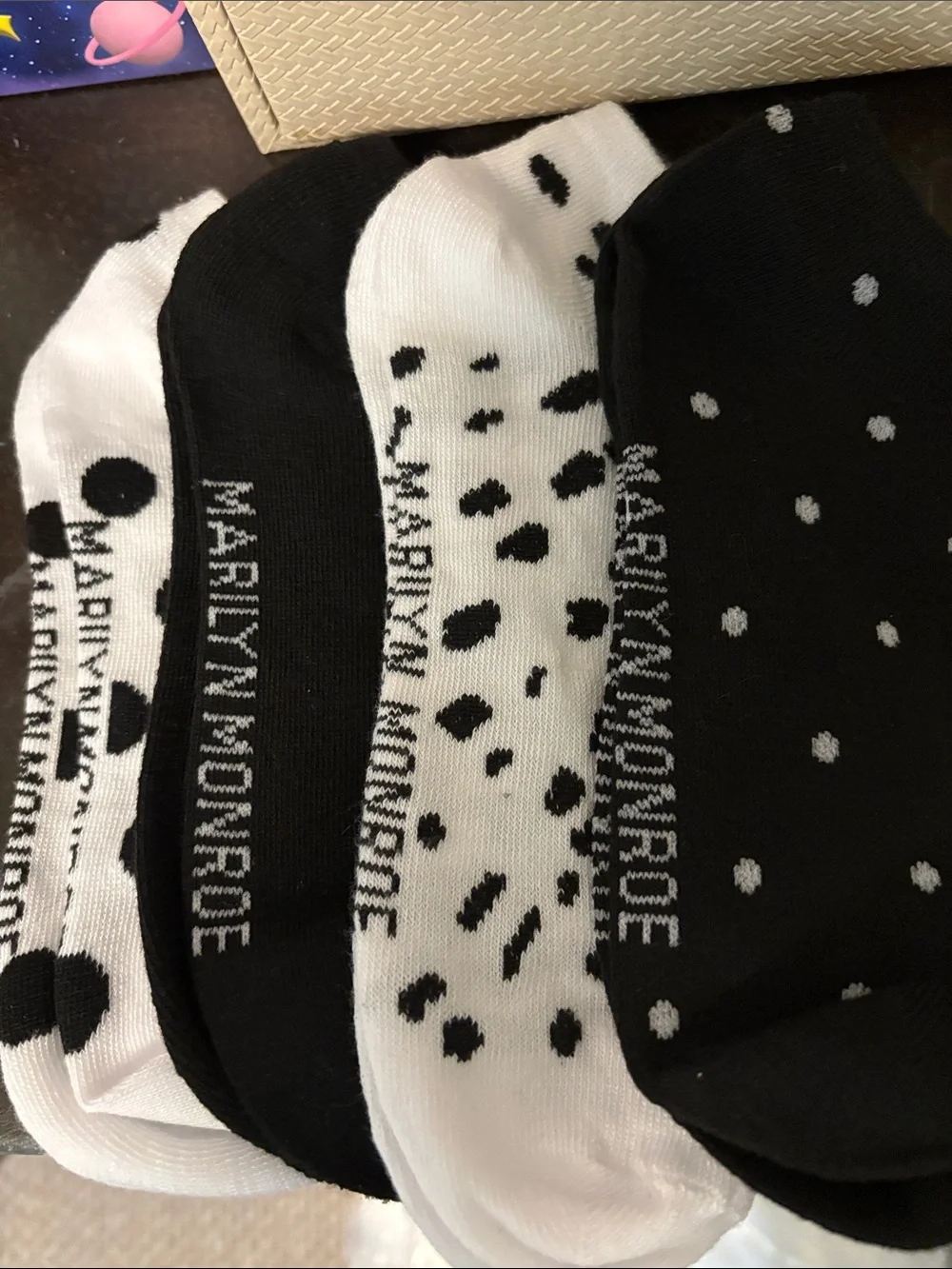 Marilyn Monroe 4 piece No show Socks Women’s Black & White Shoe Size 7-11